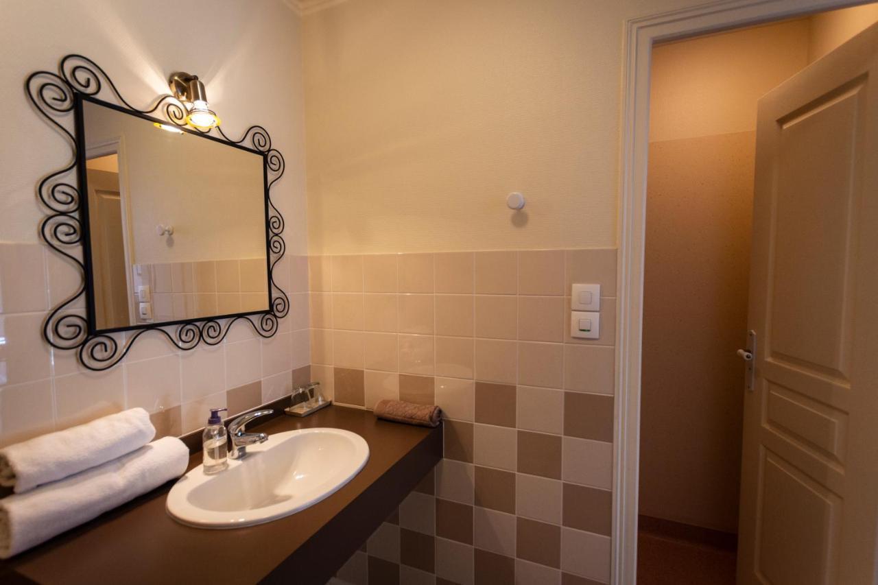 אבריל La Haye Gites Et Chambre D'Hotes מראה חיצוני תמונה